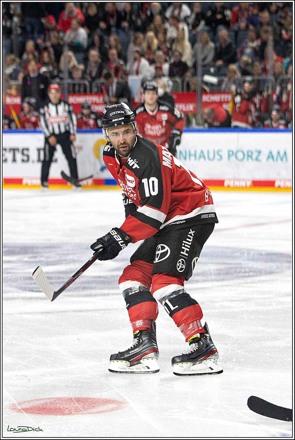 PENNY DEL;  Koelner Haie - Krefeld Pinguins; Koeln, 31.10.2021